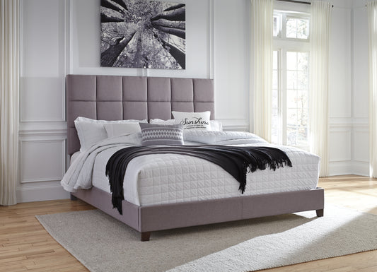 Dolante Queen Upholstered Bed JB's Furniture  Home Furniture, Home Decor, Furniture Store