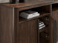 Dilenno Dining Room Server