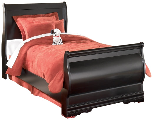 Huey Vineyard Twin Sleigh Bed with Mirrored Dresser JB's Furniture  Home Furniture, Home Decor, Furniture Store