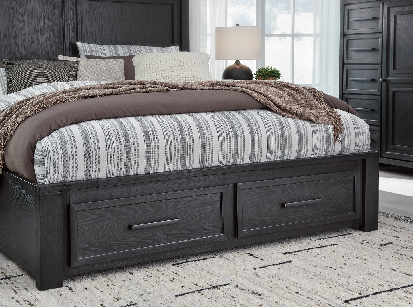 Foyland California King Panel Storage Bed with Mirrored Dresser JB's Furniture  Home Furniture, Home Decor, Furniture Store